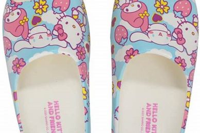 Discover the Cutest Slides: Women's Hello Kitty Slides for Maximum Comfort and Style | School Finder US: Find the Best Schools Near You – Compare & Explore Now