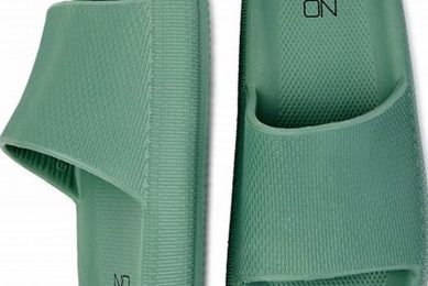 Discover the Ultimate Comfort: Rubber Slides for Women - the Perfect Summer Essential | School Finder US: Find the Best Schools Near You – Compare & Explore Now